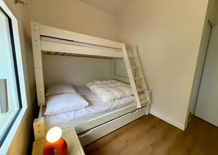 Maison Spacieuse 8 Pers, Pres De La Mer Et Foret, Avec Wifi